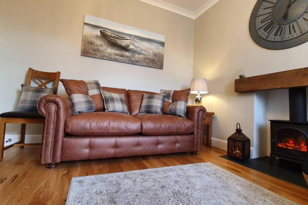 Smart & Stylish Holiday Apartment In The City Centre Инвернесс Экстерьер фото