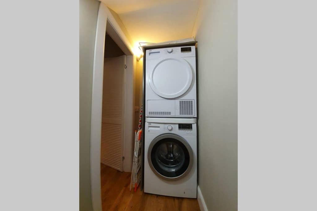 Smart & Stylish Holiday Apartment In The City Centre Инвернесс Экстерьер фото