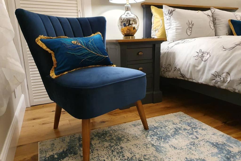 Smart & Stylish Holiday Apartment In The City Centre Инвернесс Экстерьер фото
